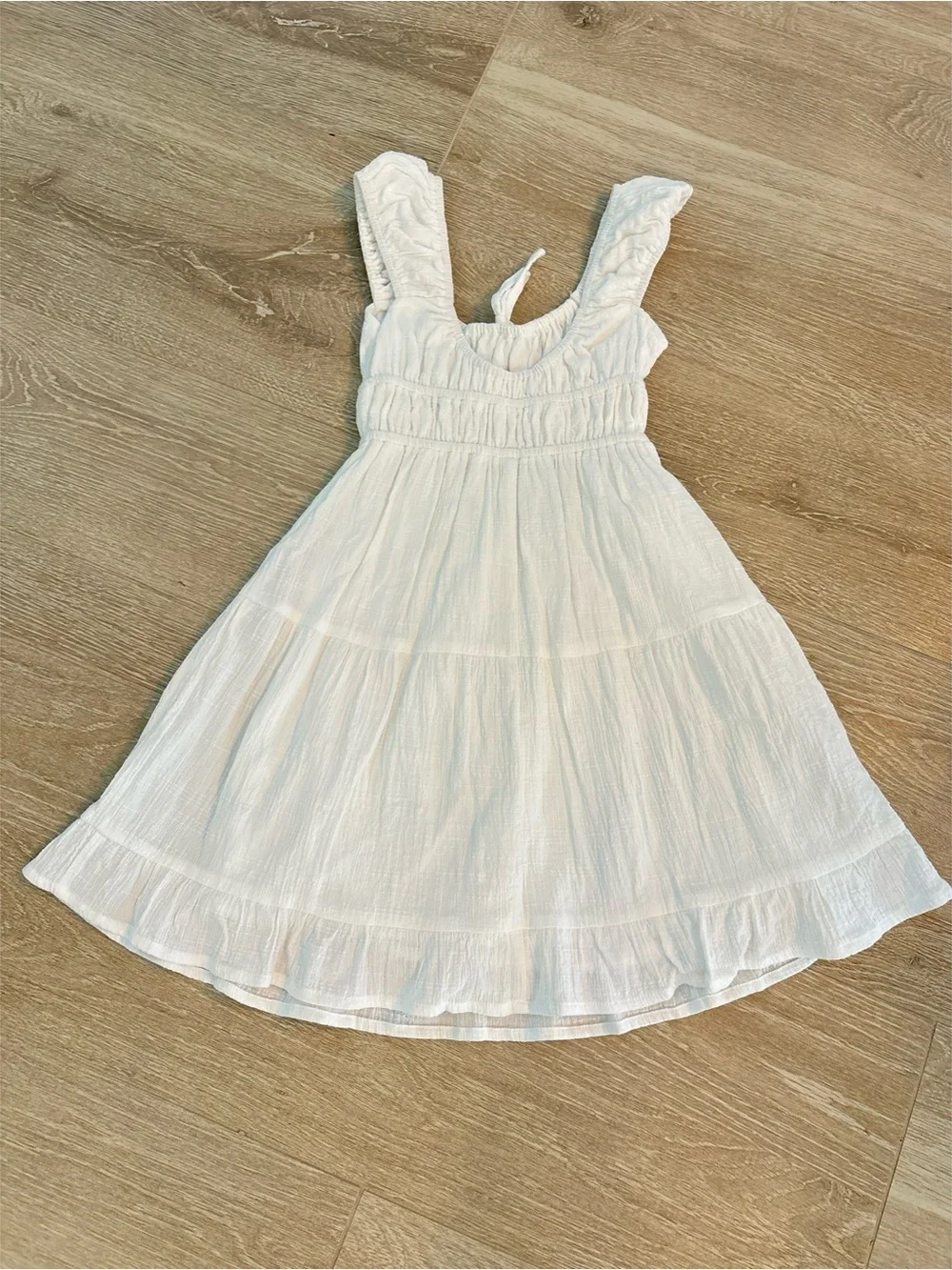 Like new: Moolala White Cotton Ruffle-Trim dress sz 10